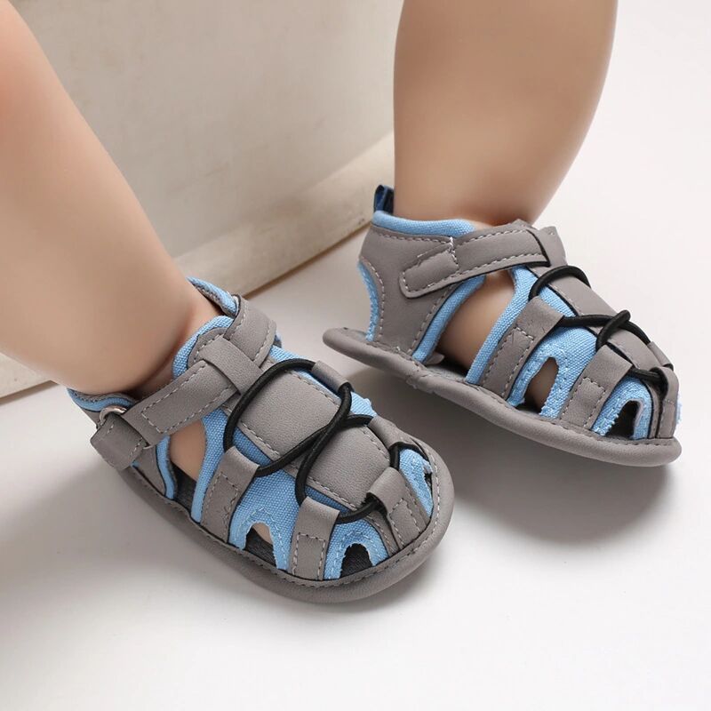 Tommy Sandals